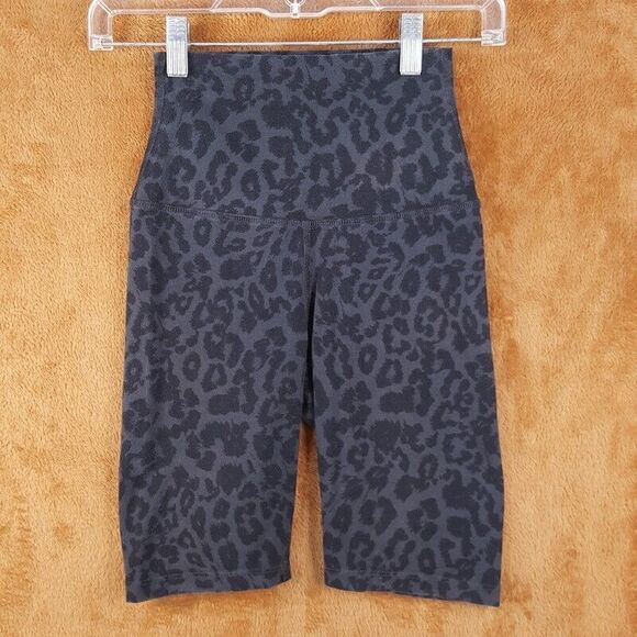 LNA Womens Bike Shorts XS Gray Leopard Pull On High Rise Stretch 8" - Picture 1 of 8